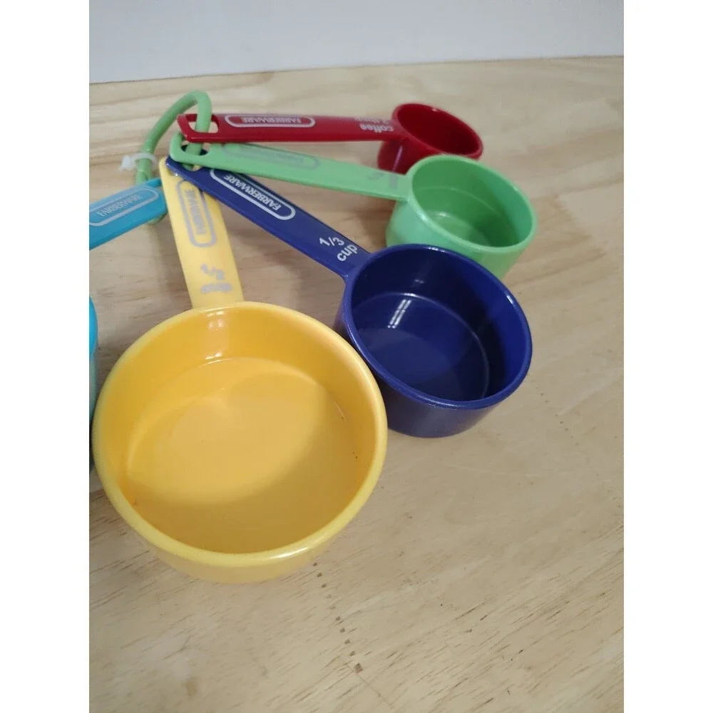 Professional 5-Piece Measuring Cup Set with Coffee Scoop Durable Plastic Kitchen